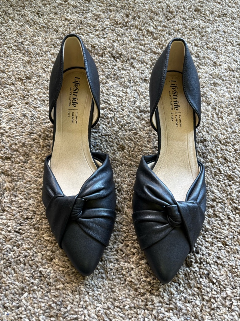 Women’s black life stride heels size 5.5 shoes